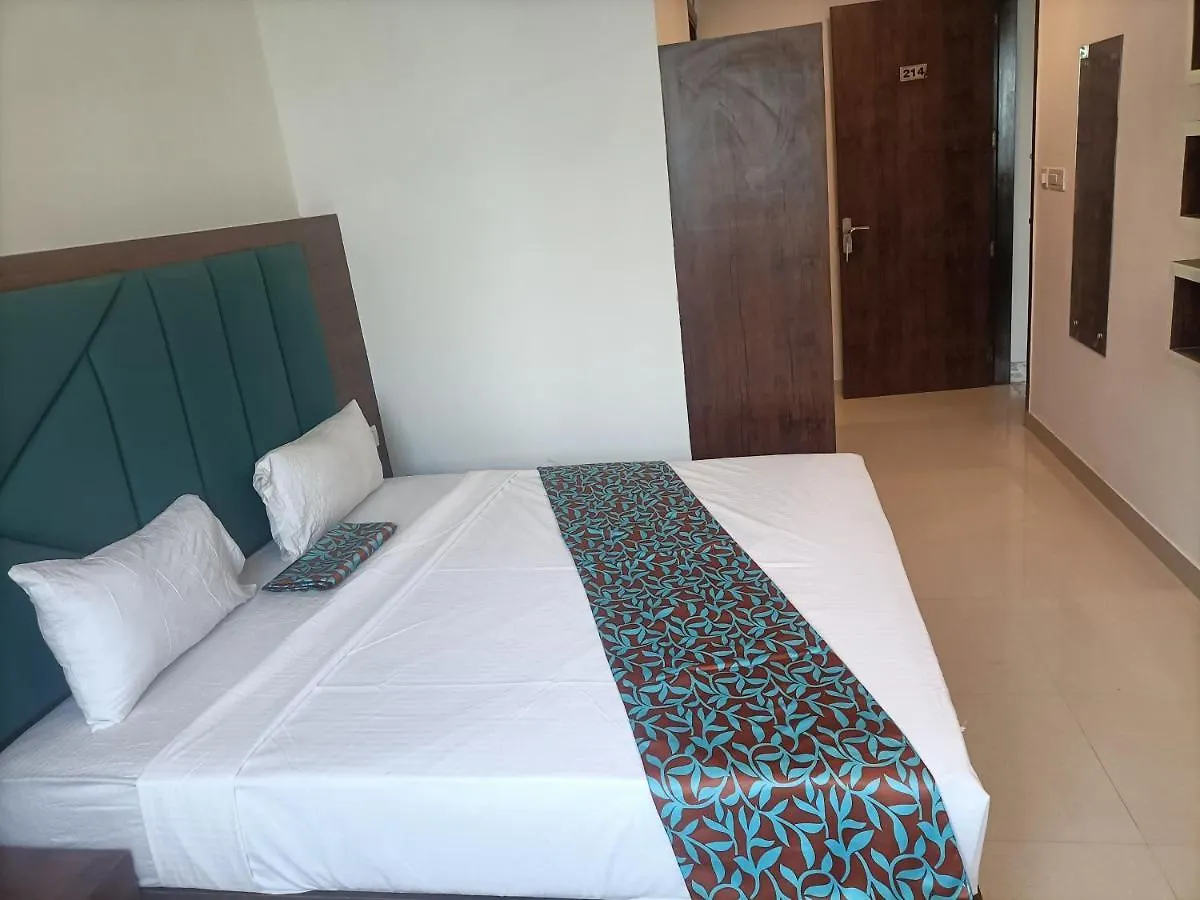 Hotel Tark Inn Near Igi Airport New Delhi